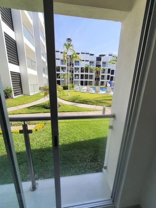 Апартаменти Departamento De Lujo En Manzanillo, Planta Baja Frente A La Alberca Екстер'єр фото