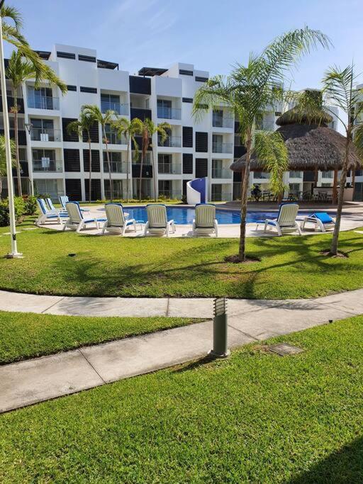 Апартаменти Departamento De Lujo En Manzanillo, Planta Baja Frente A La Alberca Екстер'єр фото