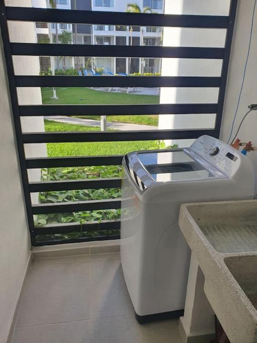 Апартаменти Departamento De Lujo En Manzanillo, Planta Baja Frente A La Alberca Екстер'єр фото